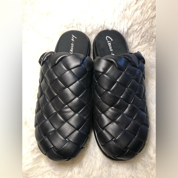 Circus by Sam Edelman Black Mules size 6.5 - Picture 4 of 15